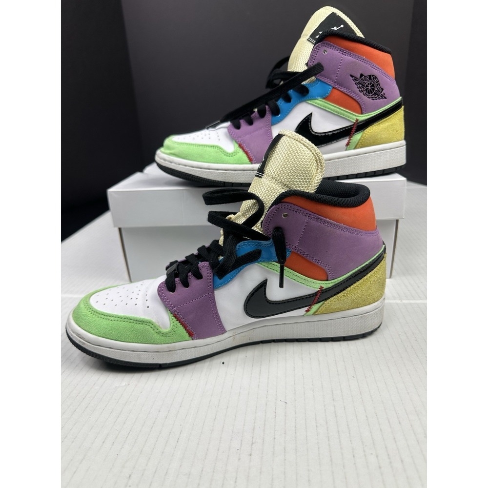 2020 Womens Nike Air Jordan Retro 1 "Lightbulb MID SE Shoes! Size 10 Extra Laces - Picture 12 of 16